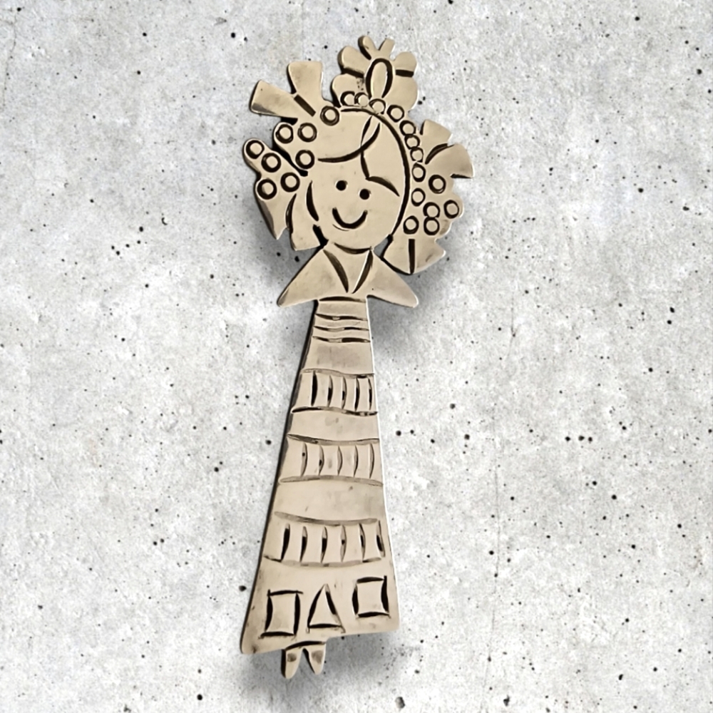 Taxco Mexico Vintage Signed Alex Sterling Silver Girl Brooch